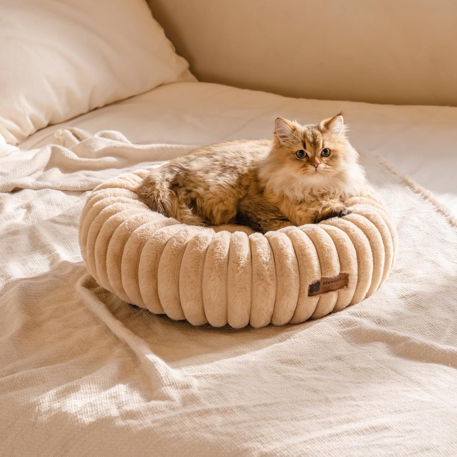 Donut Cat Bed – Washable Fluffy Calming Bed for Cats & Small Dogs | Cat Drinking & Feeding – bed32