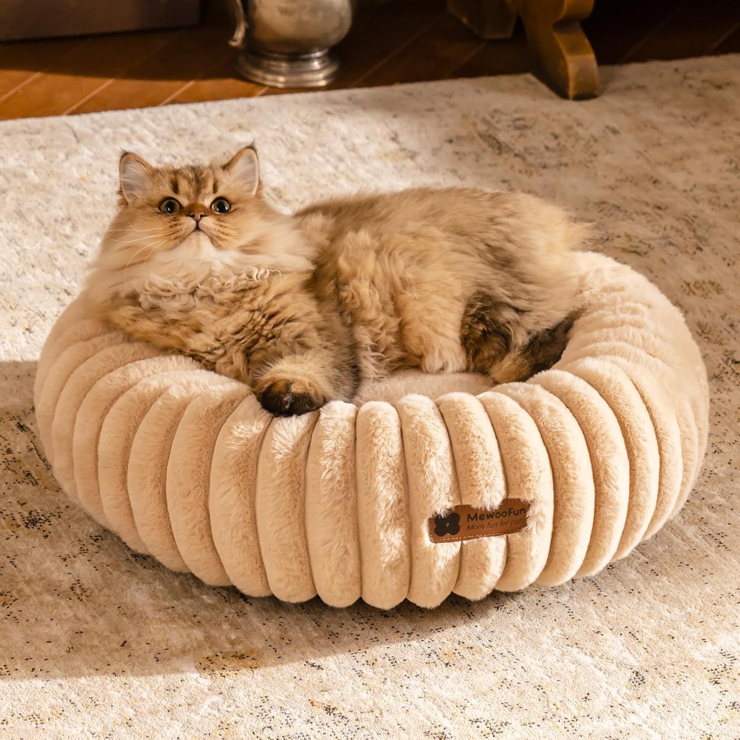 Donut Cat Bed – Washable Fluffy Calming Bed for Cats & Small Dogs | Cat Drinking & Feeding – bed32